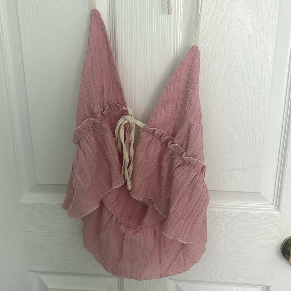 BRAND NEW Pink Front Tie Halter Top